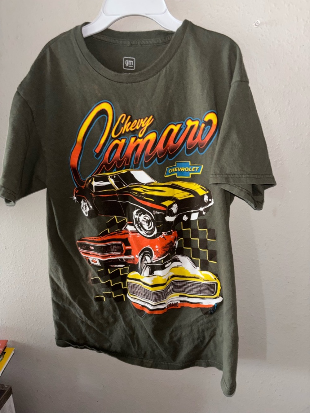 Mad Engine GM General Motors Chevy Camaro T Shirt Mens Size M Green Cars